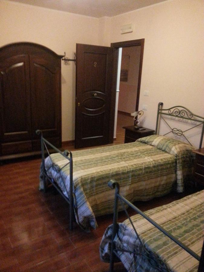 Hotel Al Palazzetto Set Fair Summonte Habitación foto